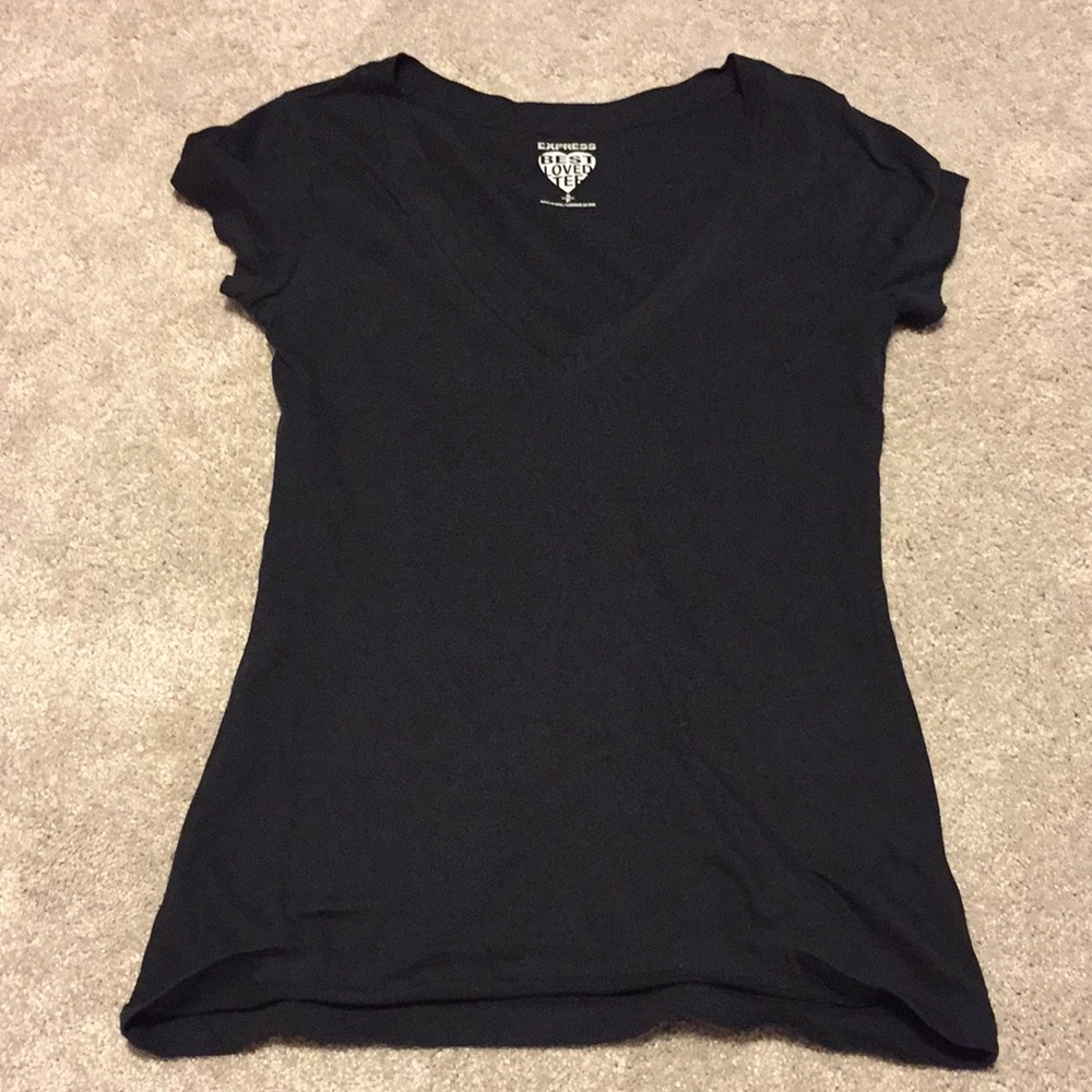 Express Best Love Tee - Picture 3 of 9